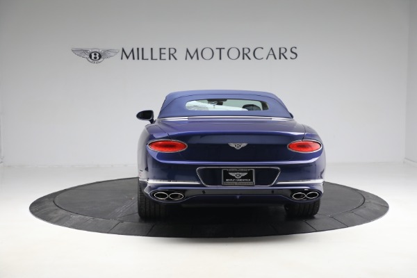 New 2023 Bentley Continental GTC Azure V8 for sale $334,475 at Pagani of Greenwich in Greenwich CT 06830 19
