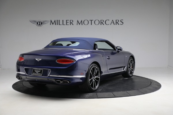 New 2023 Bentley Continental GTC Azure V8 for sale $334,475 at Pagani of Greenwich in Greenwich CT 06830 21