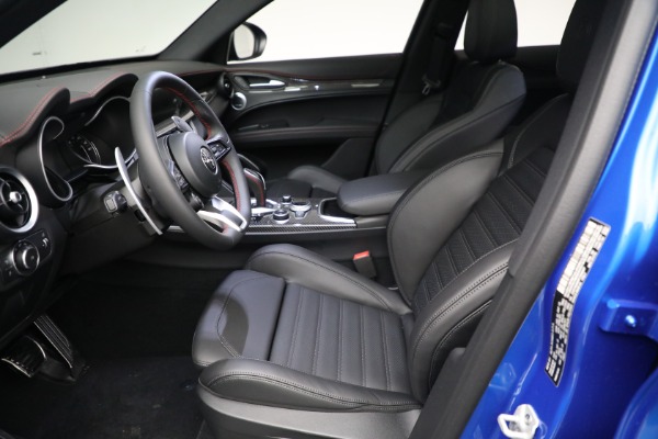 New 2023 Alfa Romeo Stelvio Estrema for sale $63,625 at Pagani of Greenwich in Greenwich CT 06830 13
