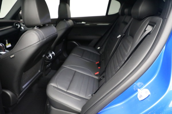 New 2023 Alfa Romeo Stelvio Estrema for sale $63,625 at Pagani of Greenwich in Greenwich CT 06830 23