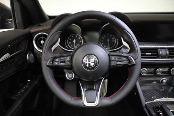 New 2023 Alfa Romeo Stelvio Estrema for sale $63,625 at Pagani of Greenwich in Greenwich CT 06830 27