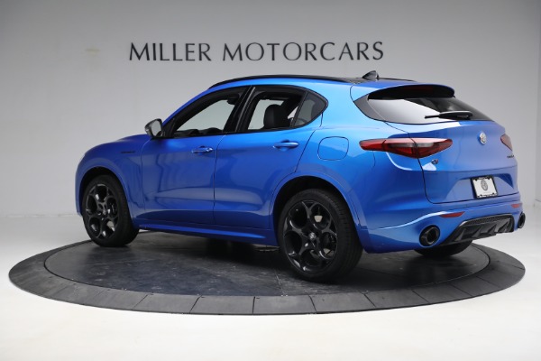 New 2023 Alfa Romeo Stelvio Estrema for sale $63,625 at Pagani of Greenwich in Greenwich CT 06830 4