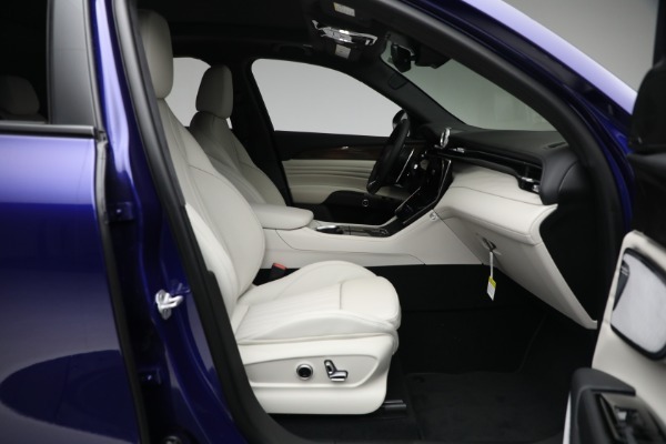 New 2023 Maserati Grecale Modena for sale $71,384 at Pagani of Greenwich in Greenwich CT 06830 14