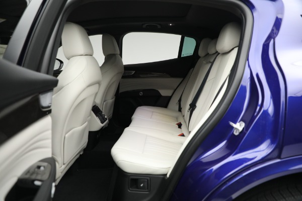 New 2023 Maserati Grecale Modena for sale $86,697 at Pagani of Greenwich in Greenwich CT 06830 16
