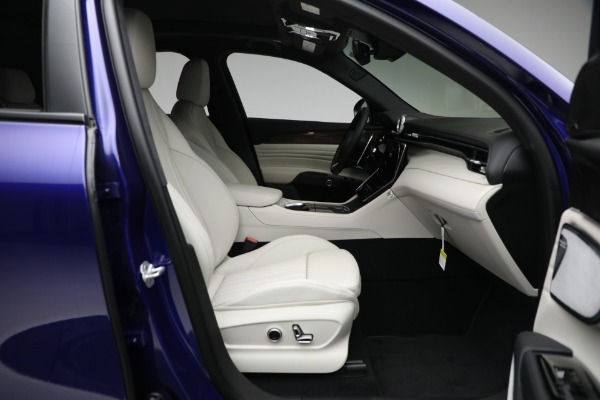 New 2023 Maserati Grecale Modena for sale $86,697 at Pagani of Greenwich in Greenwich CT 06830 18