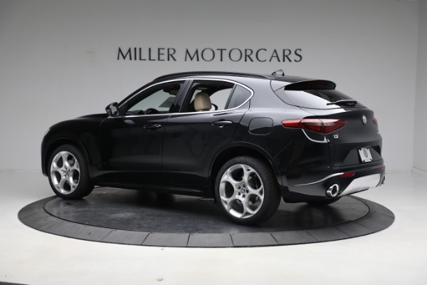 New 2023 Alfa Romeo Stelvio Ti Lusso for sale $59,275 at Pagani of Greenwich in Greenwich CT 06830 4
