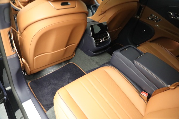 New 2023 Bentley Flying Spur V8 for sale $239,555 at Pagani of Greenwich in Greenwich CT 06830 23