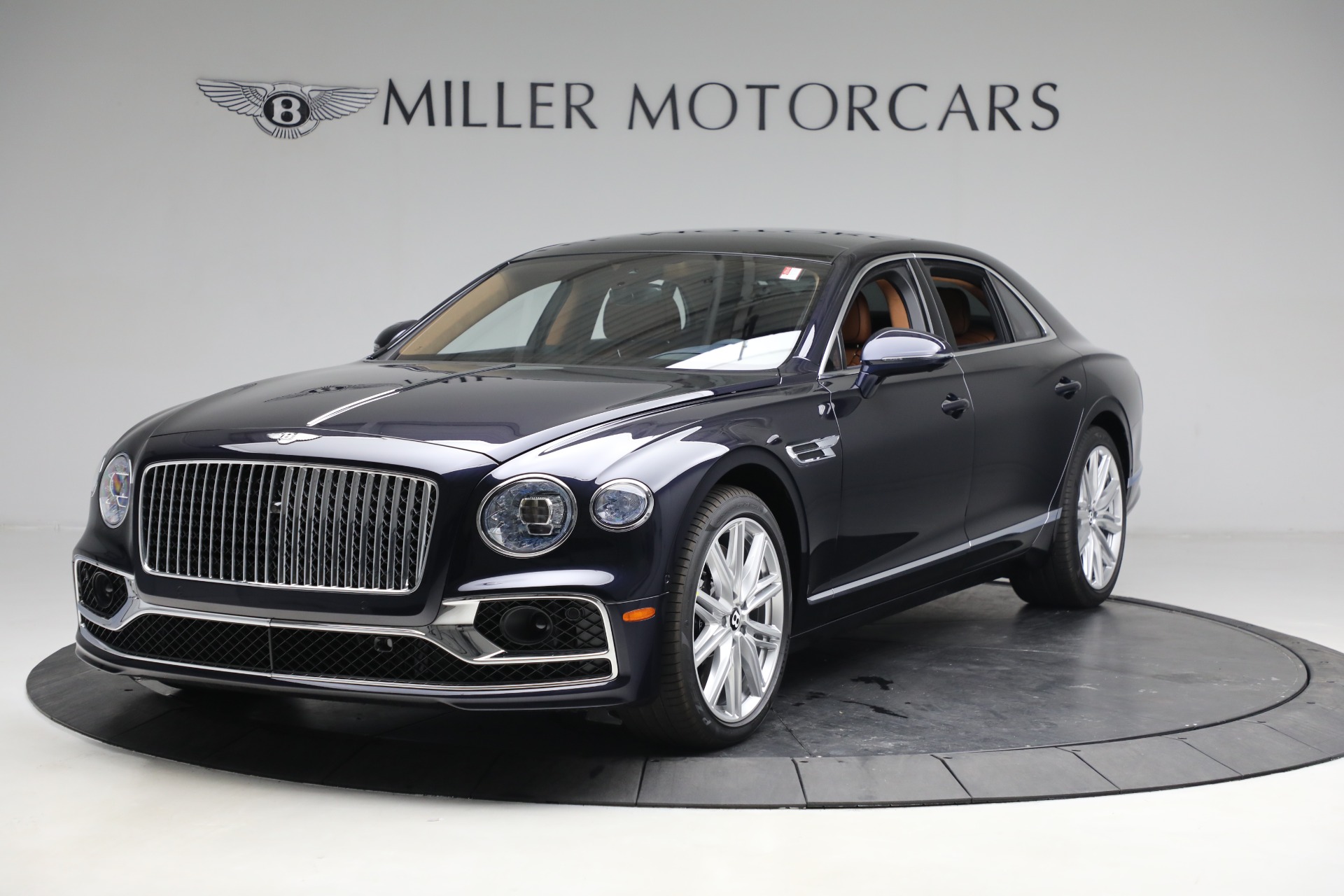 New 2023 Bentley Flying Spur V8 for sale $239,555 at Pagani of Greenwich in Greenwich CT 06830 1