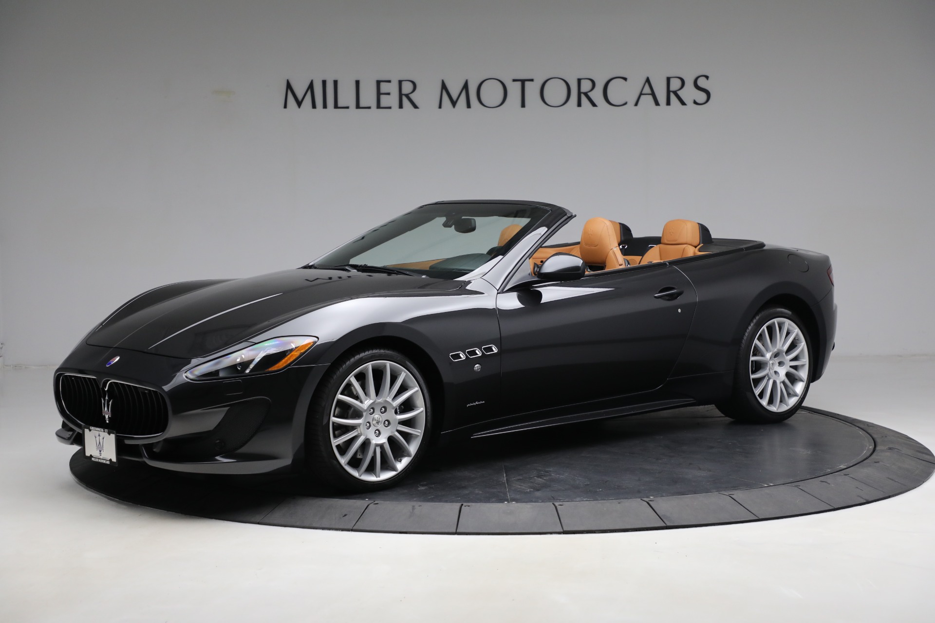 Used 2016 Maserati GranTurismo Sport for sale $75,900 at Pagani of Greenwich in Greenwich CT 06830 1