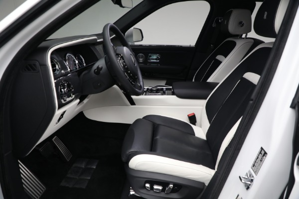 Used 2022 Rolls-Royce Black Badge Cullinan for sale $399,900 at Pagani of Greenwich in Greenwich CT 06830 14