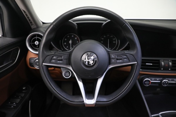 Used 2019 Alfa Romeo Giulia for sale $27,900 at Pagani of Greenwich in Greenwich CT 06830 28