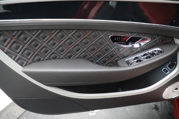 Used 2022 Bentley Continental Mulliner for sale $269,800 at Pagani of Greenwich in Greenwich CT 06830 19