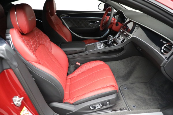 Used 2022 Bentley Continental Mulliner for sale $269,800 at Pagani of Greenwich in Greenwich CT 06830 28