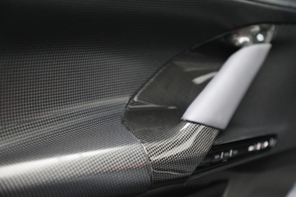 Used 2022 Ferrari SF90 Stradale for sale $739,900 at Pagani of Greenwich in Greenwich CT 06830 21