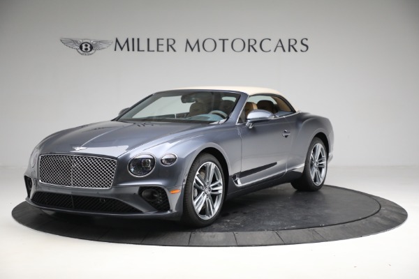 New 2023 Bentley Continental GTC V8 for sale $290,528 at Pagani of Greenwich in Greenwich CT 06830 14