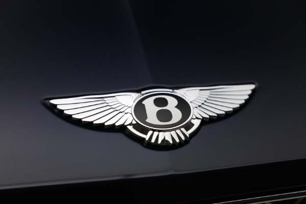 New 2023 Bentley Bentayga V8 for sale $233,825 at Pagani of Greenwich in Greenwich CT 06830 17