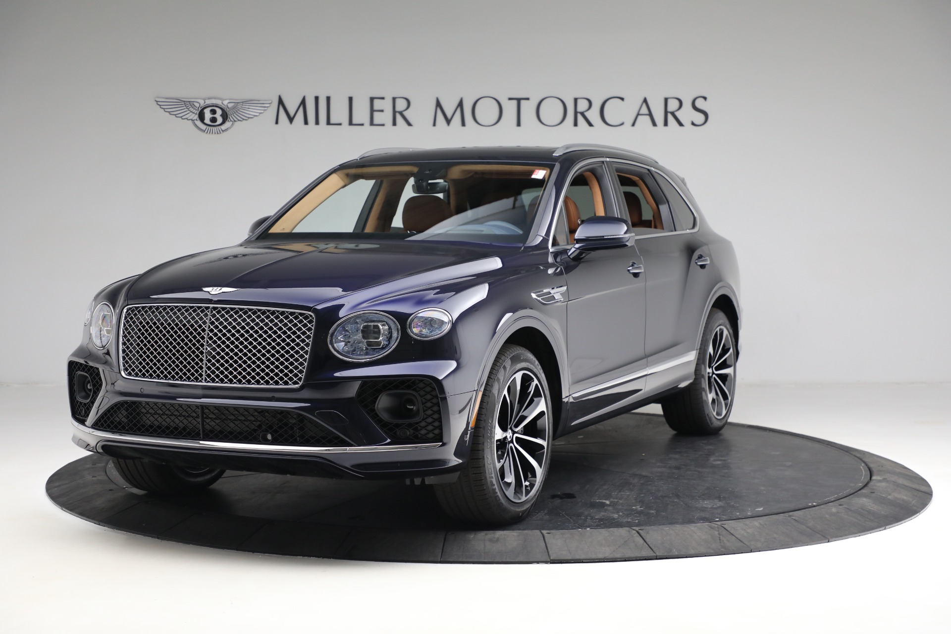New 2023 Bentley Bentayga V8 for sale Sold at Pagani of Greenwich in Greenwich CT 06830 1