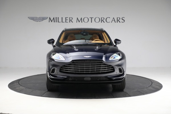 Used 2022 Aston Martin DBX for sale $169,900 at Pagani of Greenwich in Greenwich CT 06830 11
