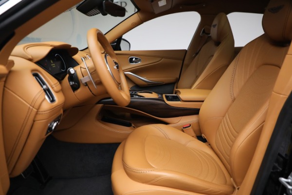 Used 2022 Aston Martin DBX for sale $169,900 at Pagani of Greenwich in Greenwich CT 06830 14