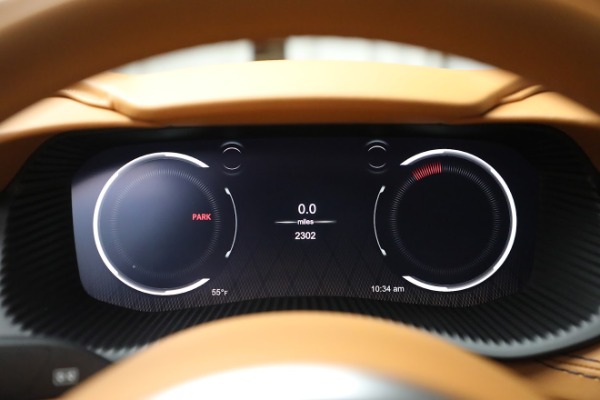 Used 2022 Aston Martin DBX for sale $169,900 at Pagani of Greenwich in Greenwich CT 06830 19