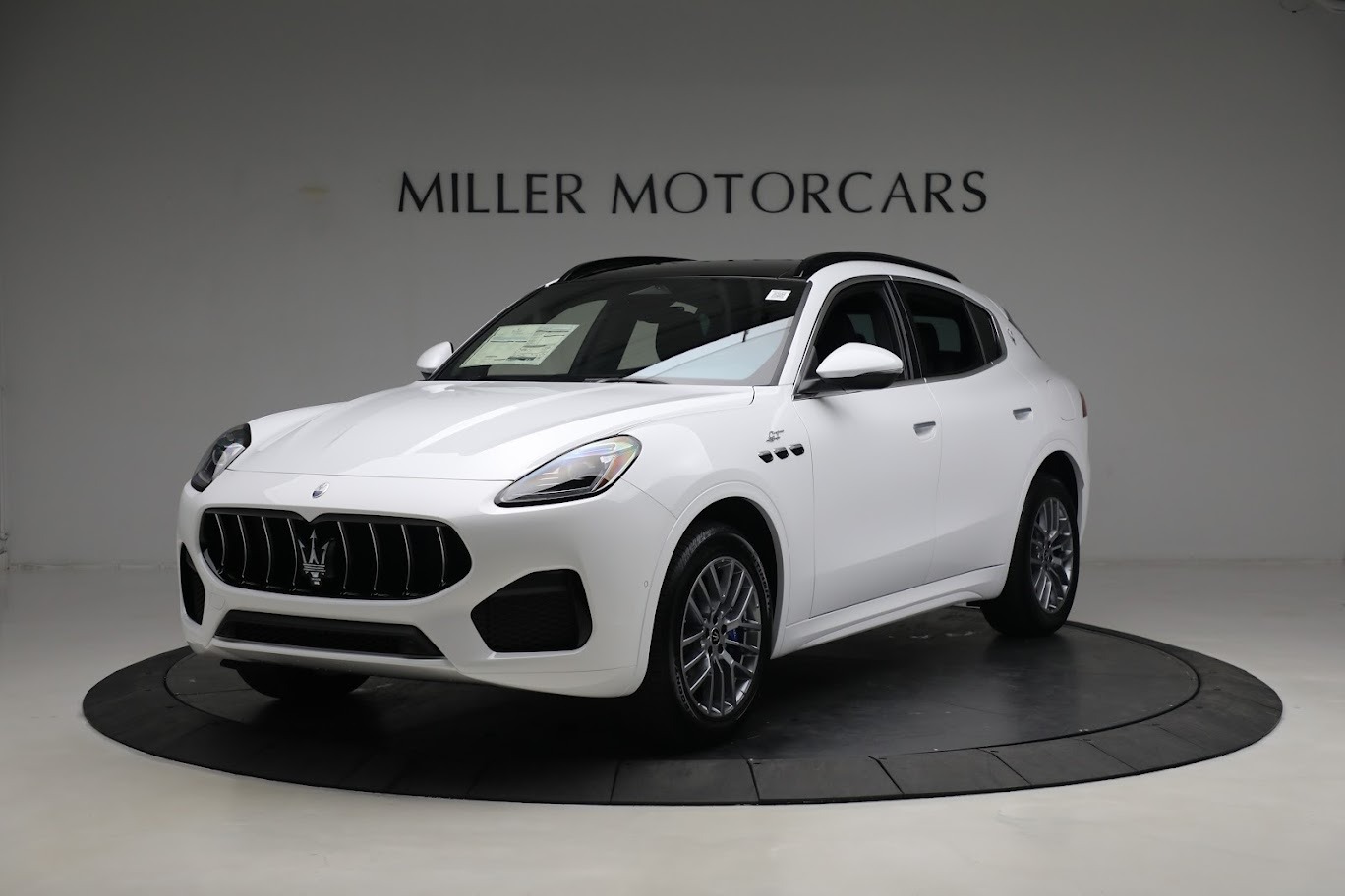 New 2023 Maserati Grecale GT for sale $69,397 at Pagani of Greenwich in Greenwich CT 06830 1