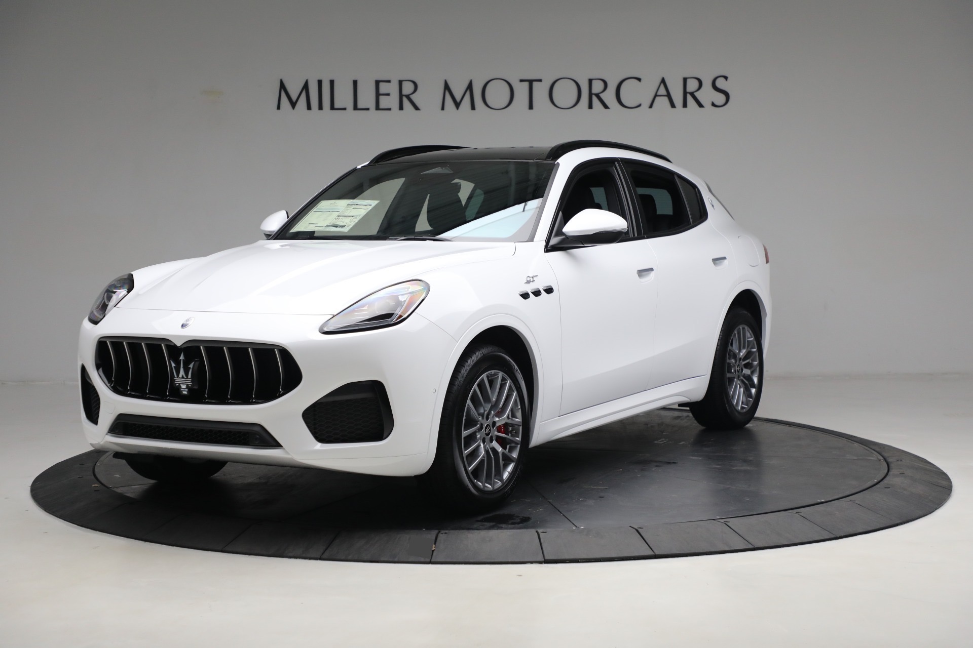 New 2023 Maserati Grecale GT for sale $71,497 at Pagani of Greenwich in Greenwich CT 06830 1