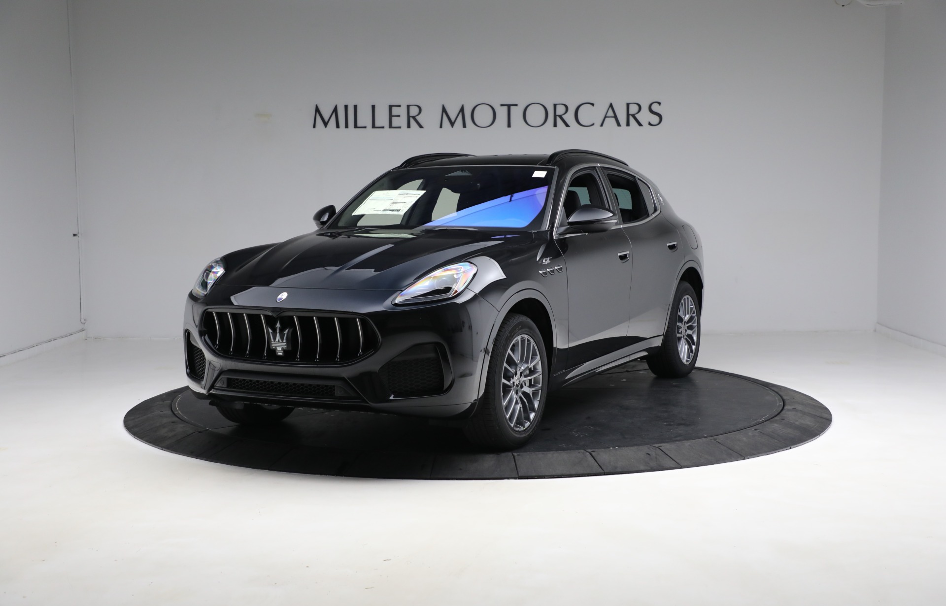 New 2023 Maserati Grecale GT for sale $70,347 at Pagani of Greenwich in Greenwich CT 06830 1