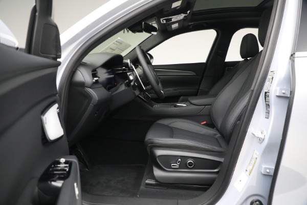 New 2023 Maserati Grecale GT for sale $70,197 at Pagani of Greenwich in Greenwich CT 06830 14