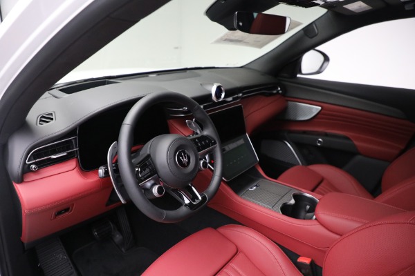 New 2023 Maserati Grecale Modena for sale $72,957 at Pagani of Greenwich in Greenwich CT 06830 13