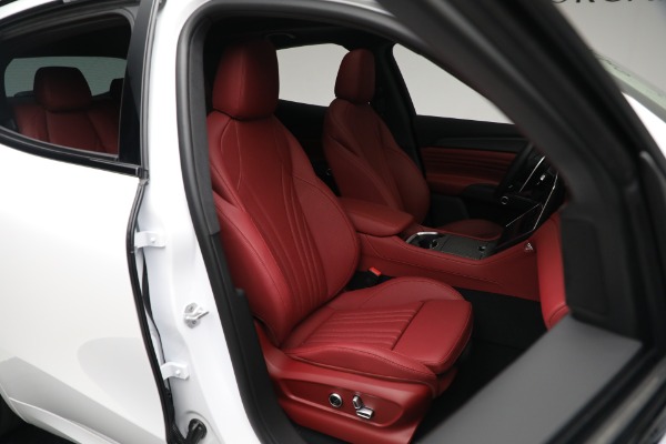 New 2023 Maserati Grecale Modena for sale $72,957 at Pagani of Greenwich in Greenwich CT 06830 19
