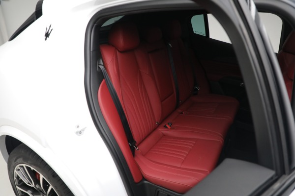 New 2023 Maserati Grecale Modena for sale $72,957 at Pagani of Greenwich in Greenwich CT 06830 21