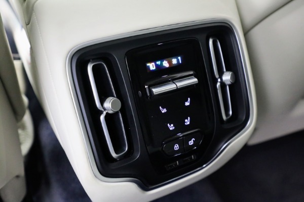 Used 2023 Aston Martin DBX 707 for sale $249,900 at Pagani of Greenwich in Greenwich CT 06830 25