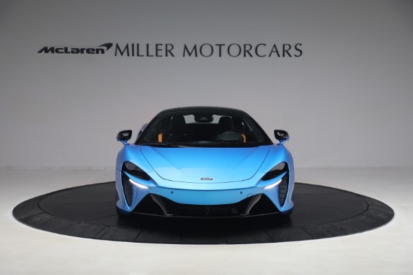 New 2023 McLaren Artura TechLux for sale $287,475 at Pagani of Greenwich in Greenwich CT 06830 12