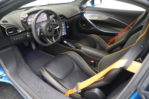 New 2023 McLaren Artura TechLux for sale $287,475 at Pagani of Greenwich in Greenwich CT 06830 20