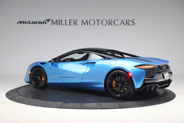 New 2023 McLaren Artura TechLux for sale $287,475 at Pagani of Greenwich in Greenwich CT 06830 4