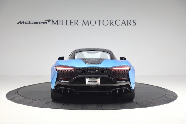 New 2023 McLaren Artura TechLux for sale $287,475 at Pagani of Greenwich in Greenwich CT 06830 6