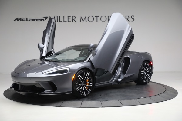 New 2023 McLaren GT for sale $216,098 at Pagani of Greenwich in Greenwich CT 06830 13
