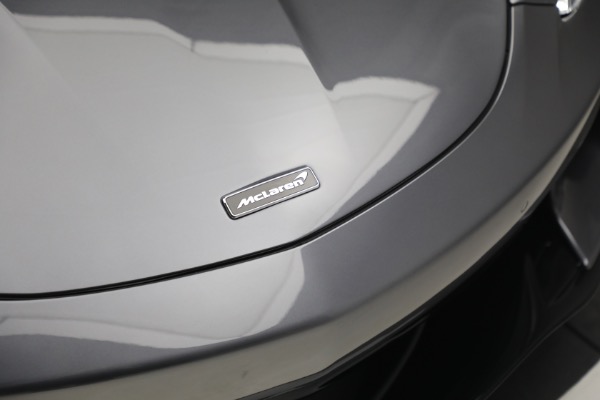 New 2023 McLaren GT for sale $216,098 at Pagani of Greenwich in Greenwich CT 06830 17