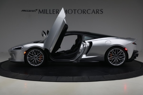 Used 2023 McLaren GT Luxe for sale $179,900 at Pagani of Greenwich in Greenwich CT 06830 16