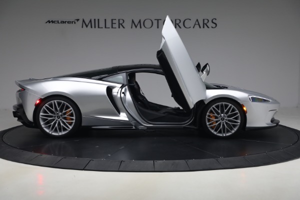 Used 2023 McLaren GT Luxe for sale $179,900 at Pagani of Greenwich in Greenwich CT 06830 21