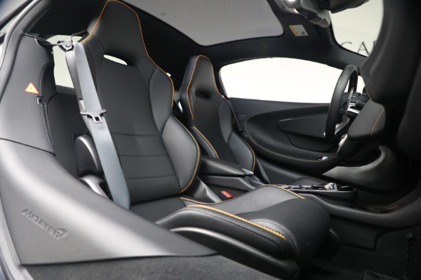 Used 2023 McLaren GT Luxe for sale $179,900 at Pagani of Greenwich in Greenwich CT 06830 27