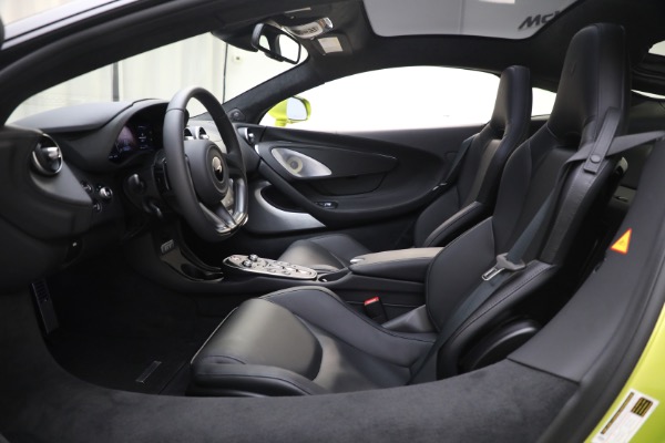 New 2023 McLaren GT for sale Sold at Pagani of Greenwich in Greenwich CT 06830 19