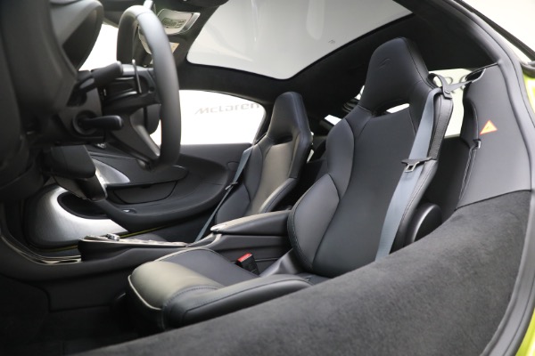 New 2023 McLaren GT for sale Sold at Pagani of Greenwich in Greenwich CT 06830 20