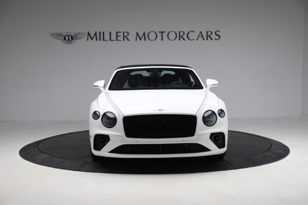 Used 2022 Bentley Continental GTC Speed for sale $298,900 at Pagani of Greenwich in Greenwich CT 06830 13