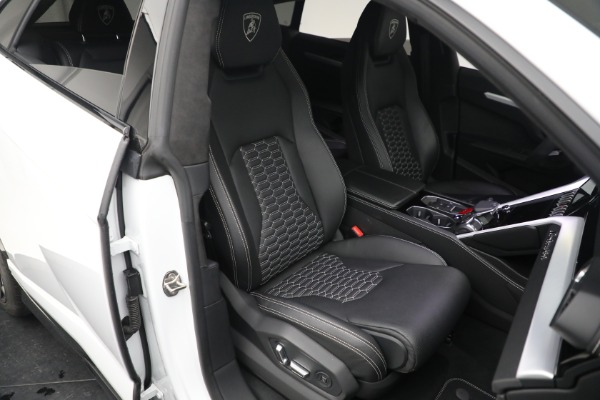 Used 2020 Lamborghini Urus for sale Sold at Pagani of Greenwich in Greenwich CT 06830 19