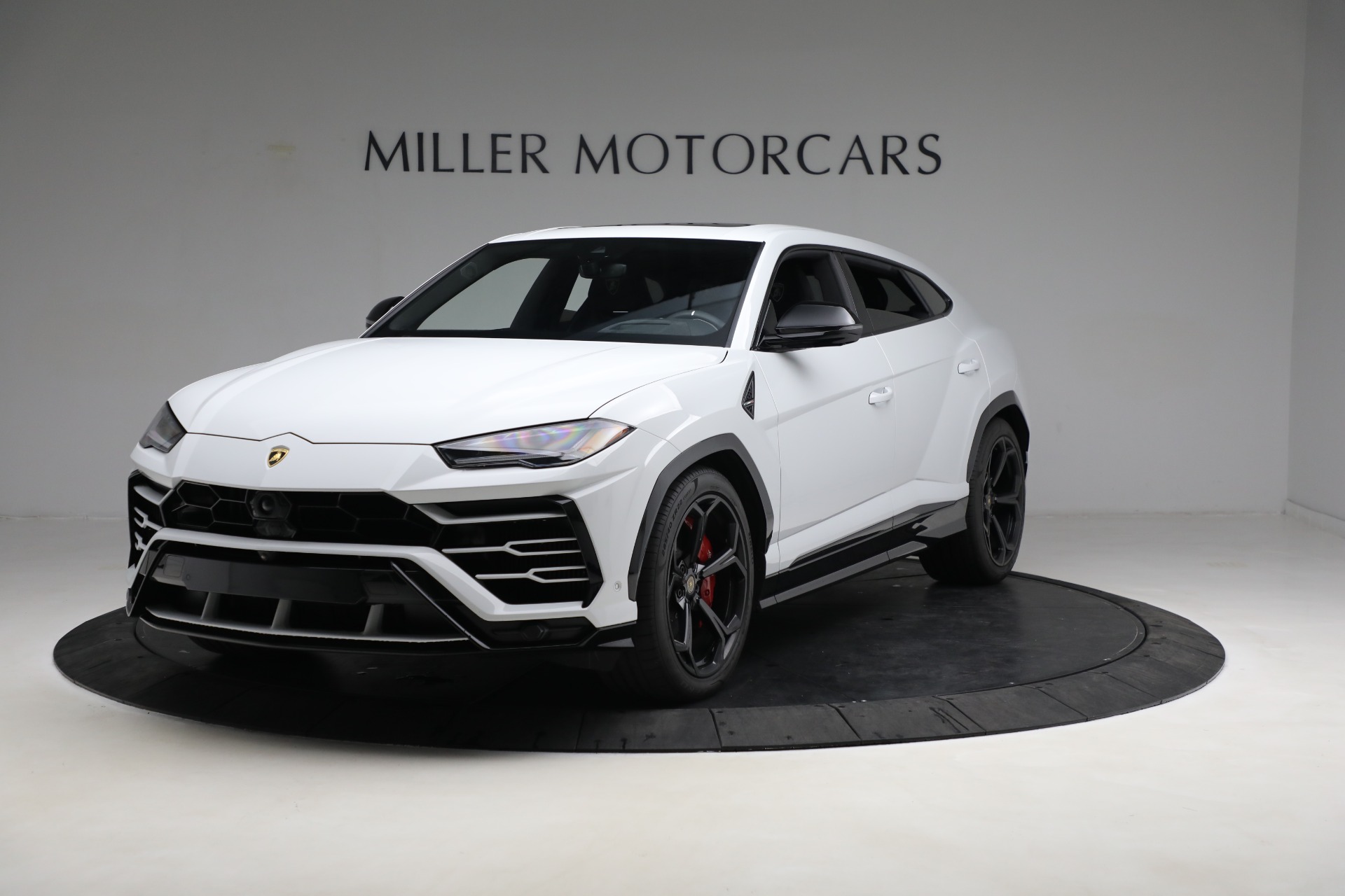 Used 2020 Lamborghini Urus for sale Sold at Pagani of Greenwich in Greenwich CT 06830 1