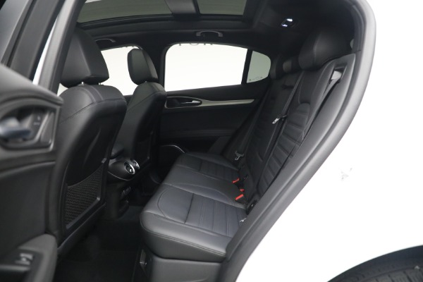 New 2023 Alfa Romeo Stelvio Veloce for sale $54,349 at Pagani of Greenwich in Greenwich CT 06830 16