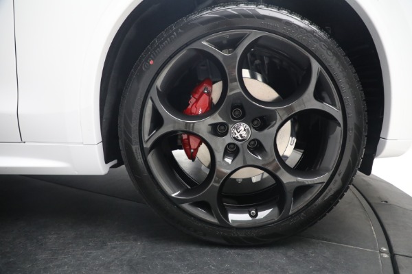 New 2023 Alfa Romeo Stelvio Veloce for sale $54,349 at Pagani of Greenwich in Greenwich CT 06830 22