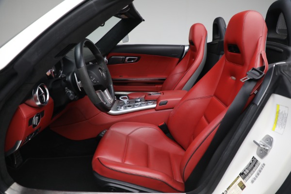 Used 2012 Mercedes-Benz SLS AMG for sale $149,900 at Pagani of Greenwich in Greenwich CT 06830 20