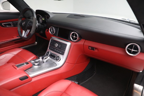 Used 2012 Mercedes-Benz SLS AMG for sale $149,900 at Pagani of Greenwich in Greenwich CT 06830 22